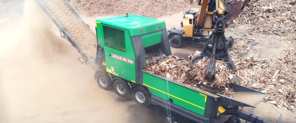 Jenz BA 926 Chassis shredder