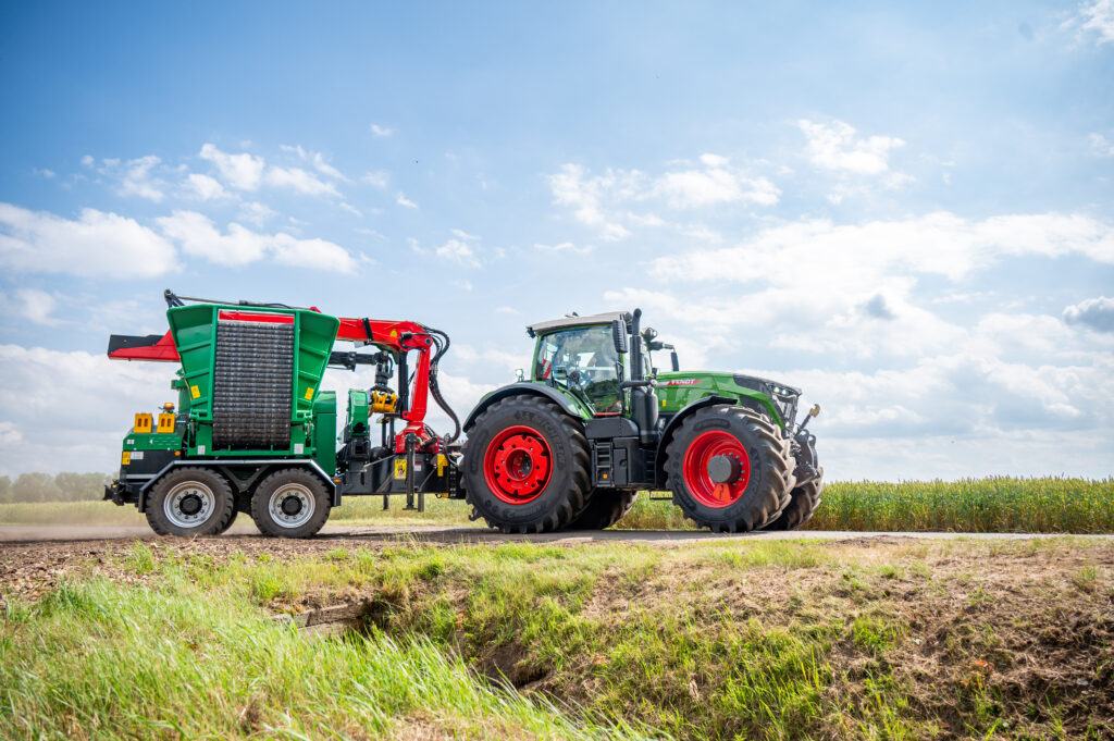 Jenz HEM 5600 Z chipper